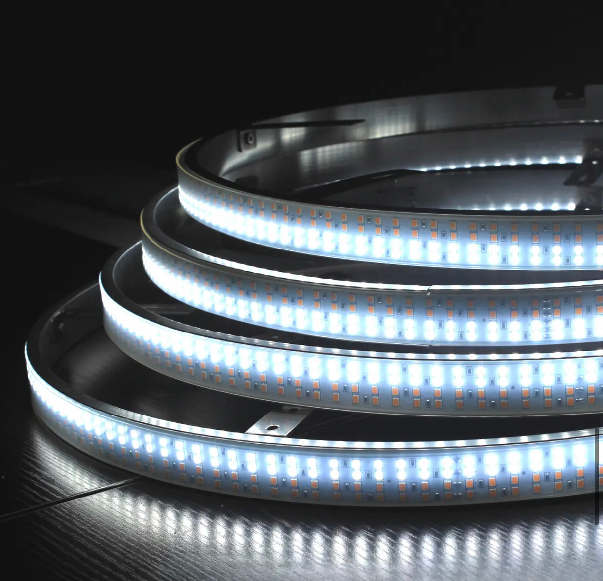 Quad Row switchback wheel lights White/Amber